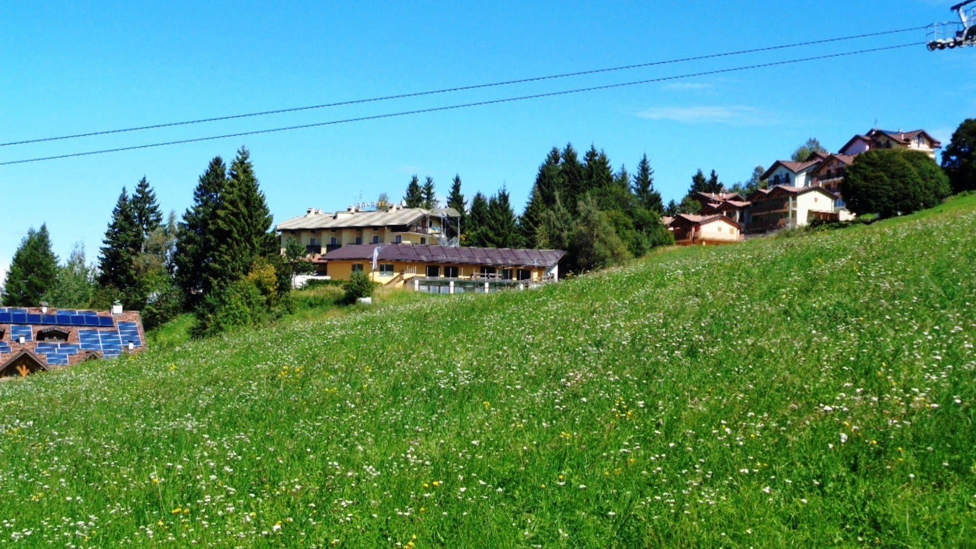 Hotel Dolomiti - Azzurro Club Polsa Экстерьер фото